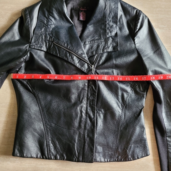 Arden B Luxe Leather Moto Style Asymmetrical Zipper Short Jacket Sz M EUC - Picture 7 of 9
